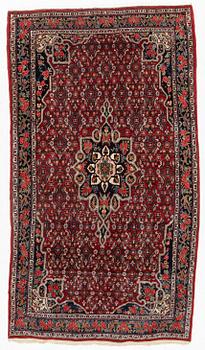 A carpet, Old Bidjar, approx 195 x 110 cm.