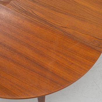A 1950-60s dining table.