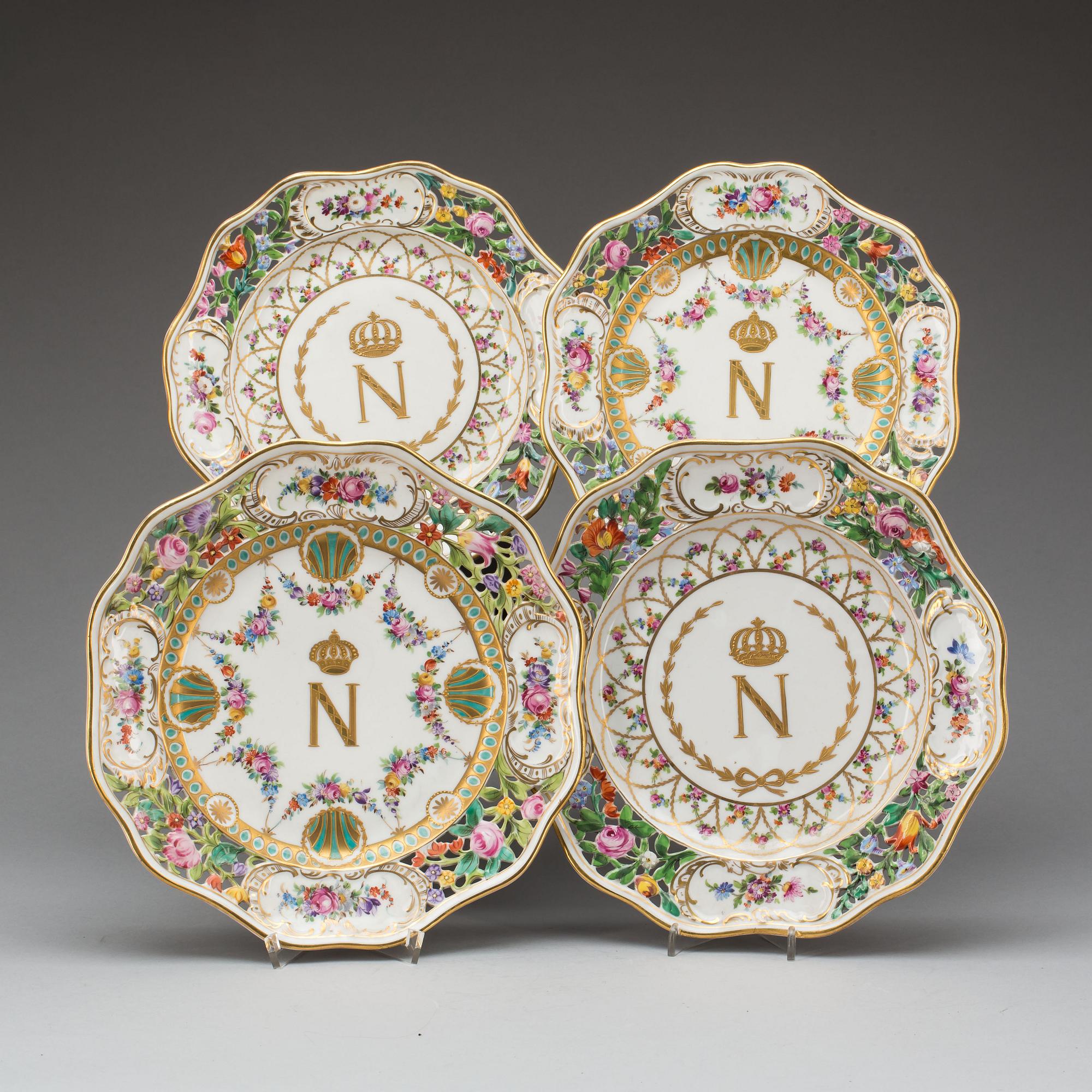 TALLRIKAR, 4 st, Sevres, 1800-talets andra hälft.