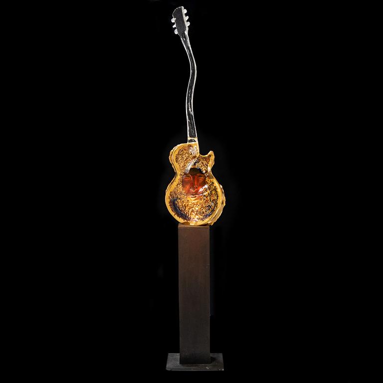 Kjell Engman, skulptur, glas, "Gitarr", Kosta Boda Unique.