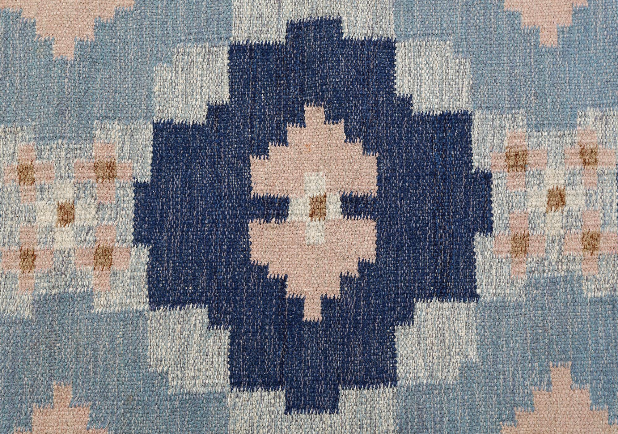 MATTA, rölakan, 1900-talets andra hälft, ca 193 x 140 cm.