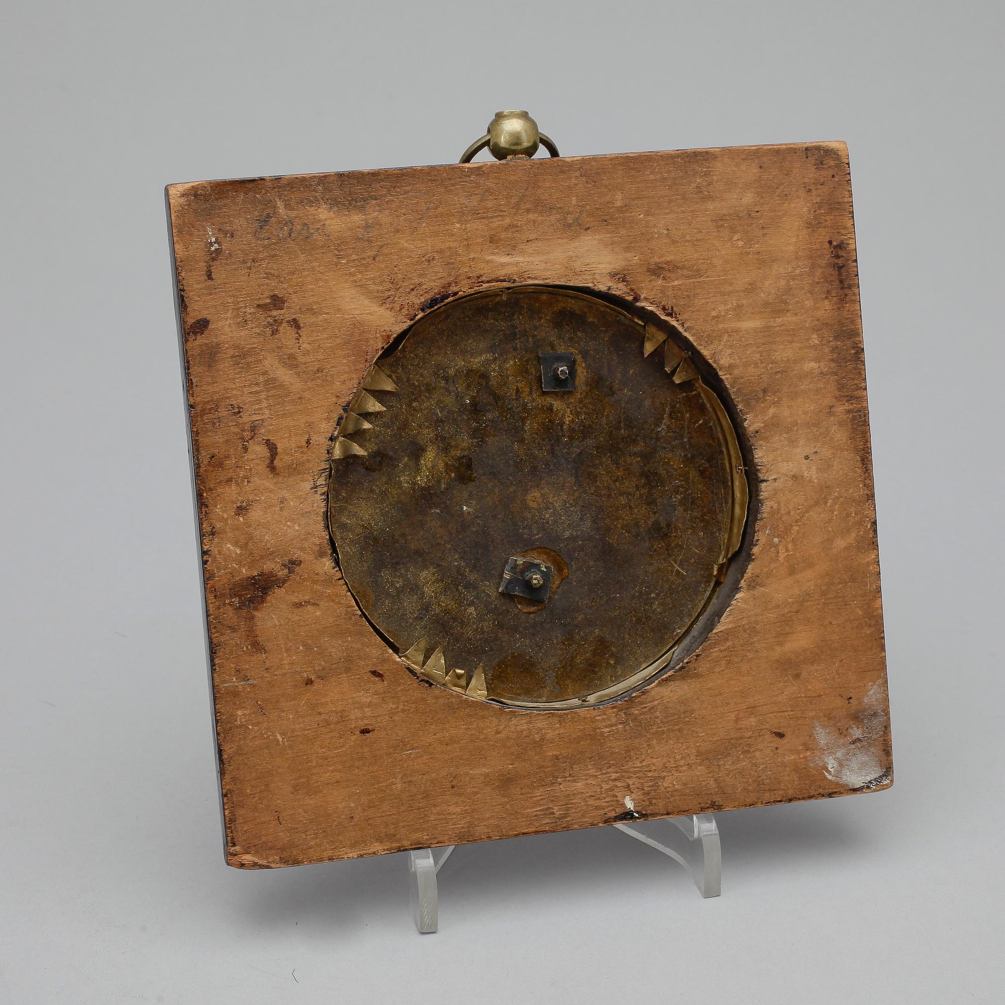 PLAKETT, patinerad brons och förgylld mässing. Sverige, 1800-talets första hälft.