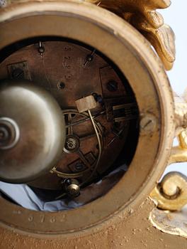 BORDSPENDYL, Frankrike, 1800-tal.
