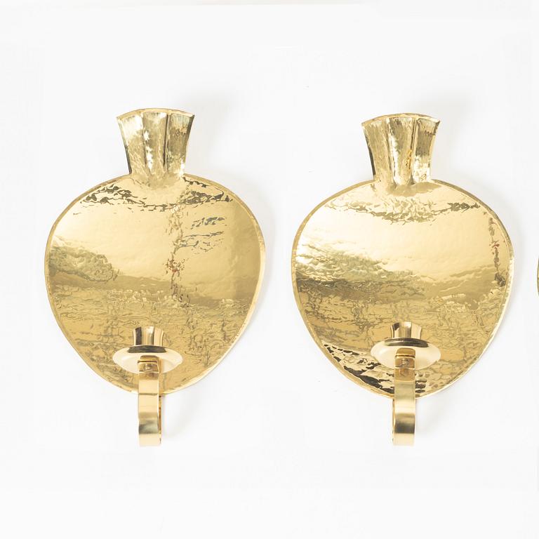 Lars Holmström, wall sconces, a pair, brass, Arvika, 1993.