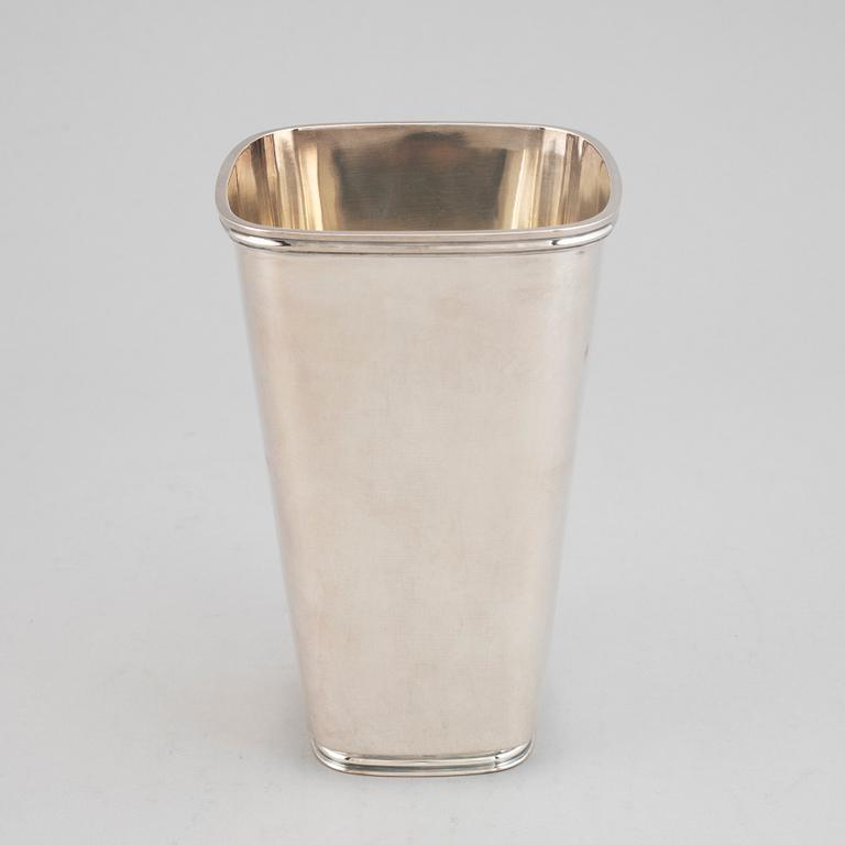 BÄGARE, Gustaf Jansson för CG Hallberg, silver.