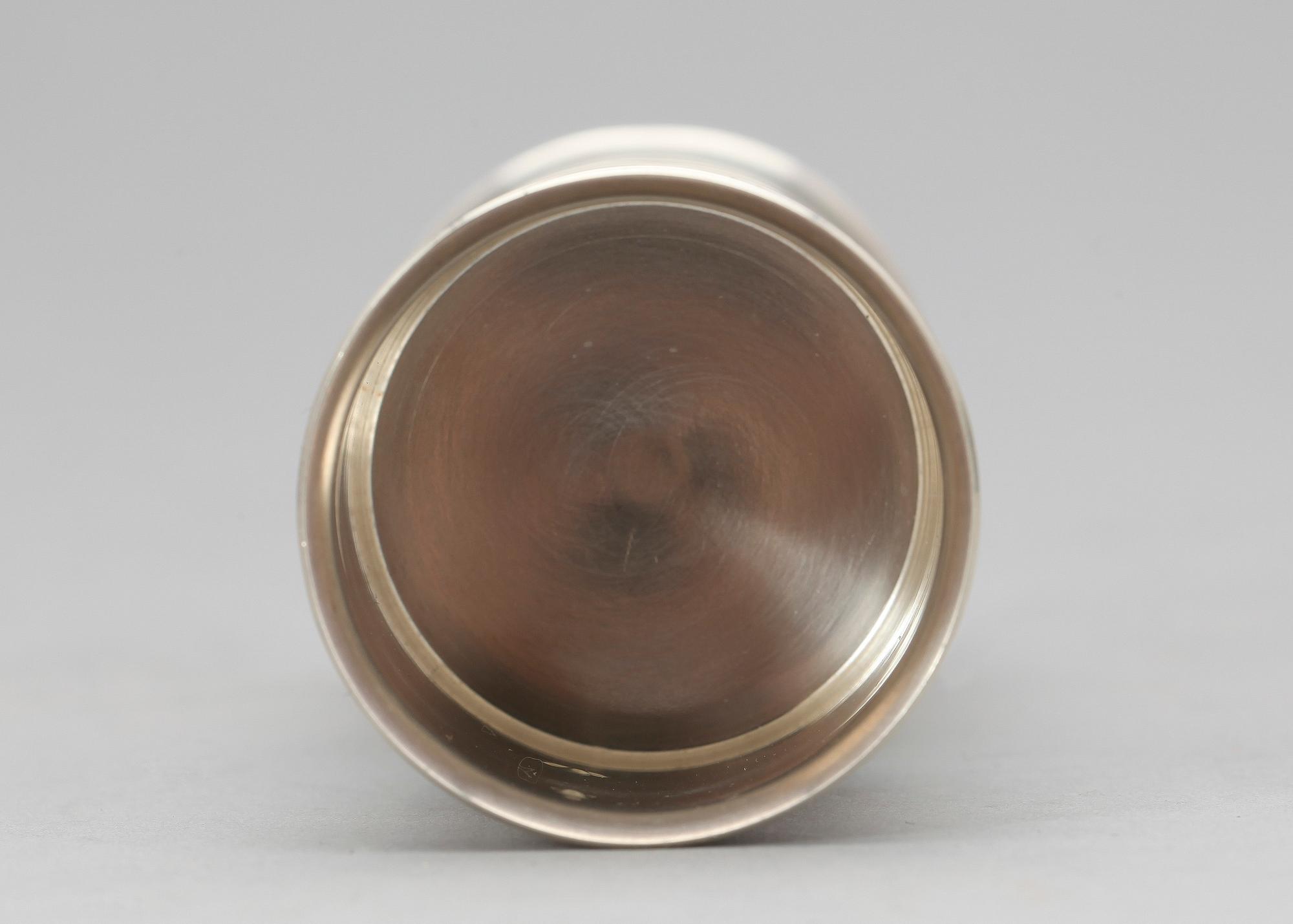 MÅTT, silver, Borgila, Stockholm, 1968. Total vikt ca 122 g.