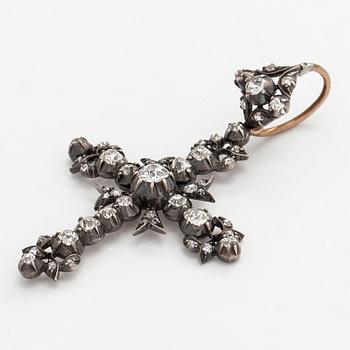 Hänge, i form av kors, silver med gammalslipade diamanter.
