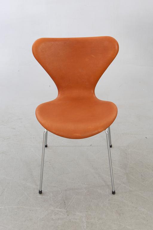 Arne Jacobsen, stolar, 6 st, "Sjuan", Fritz Hansen, Danmark.