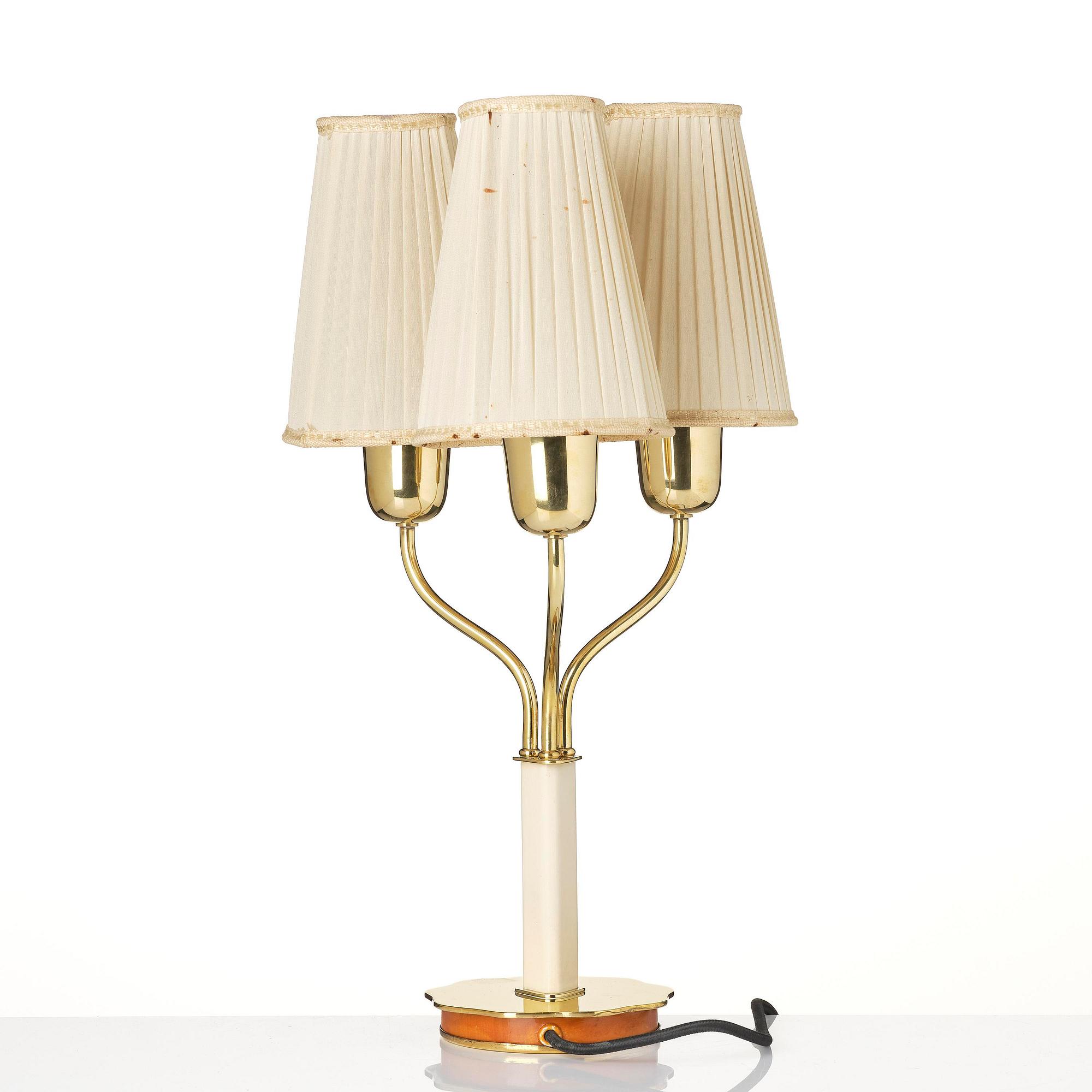 Harald Notini, a table lamp model "15484", Arvid Böhlmarks Lampfabrik, Stockholm, 1940s.