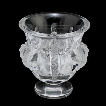 VAS, glas, "Dampierre", Lalique, 1900-talets andra hälft.