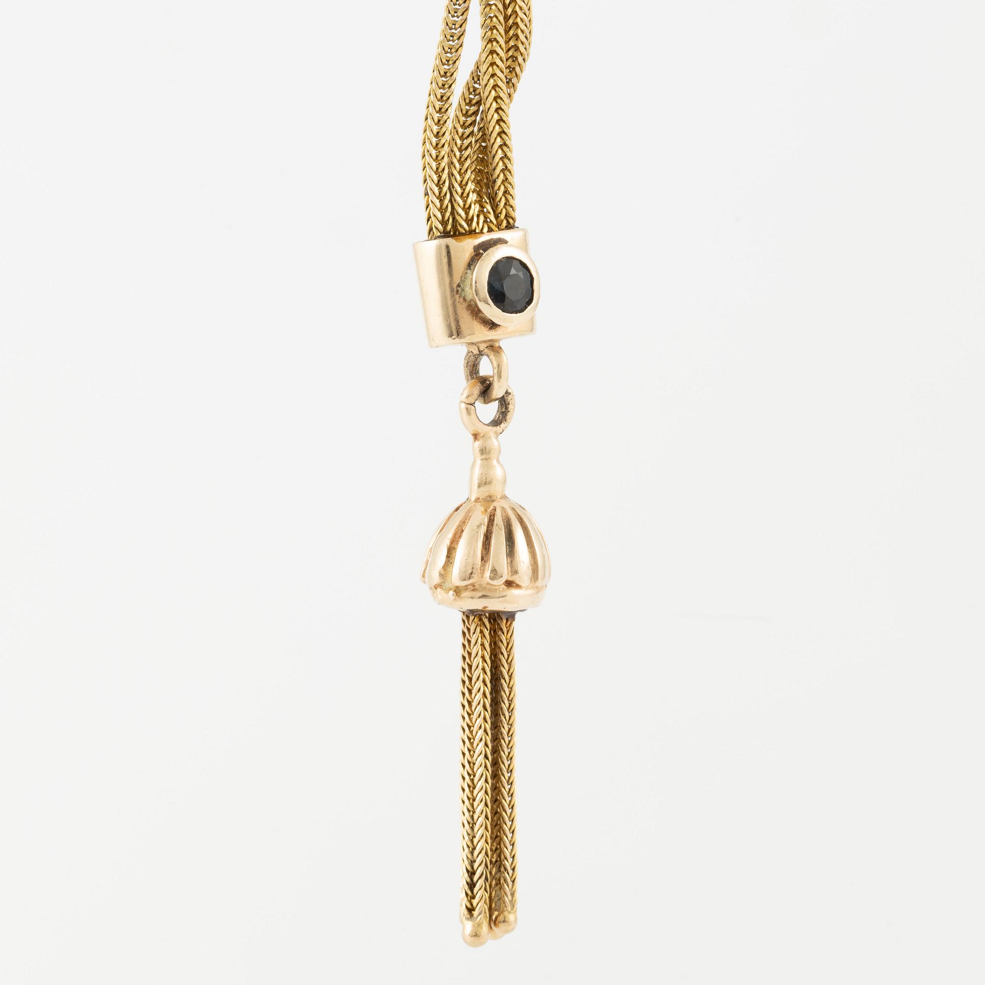 Collier, 14K guld med karneol.