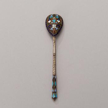 A RUSSIAN SILVER AND ENAMEL SALT CELLAR AND SPOON, Moscow 1895 and ca 1900, Prokopi Nikitin, spoon hallmarked BA.