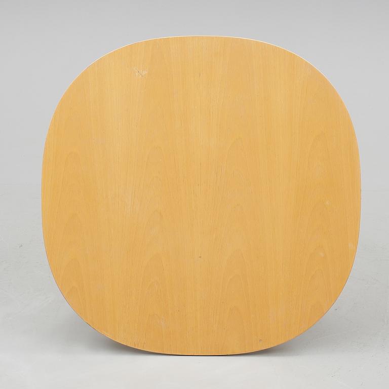 MATBORD, Bruno Mathsson och Piet Hein, Fritz Hansen, 1991.