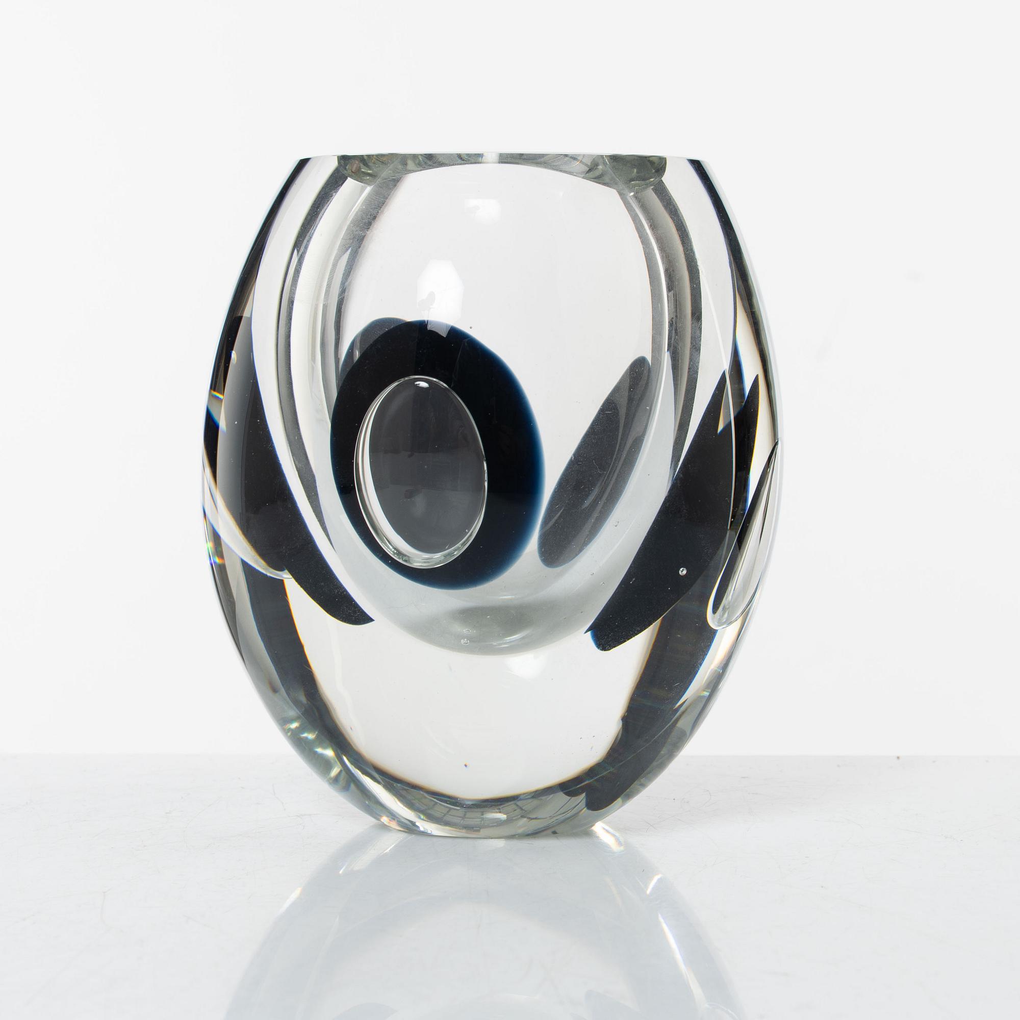 Timo Sarpaneva, a 'Claritas' glass vase, Iittala, Finland.