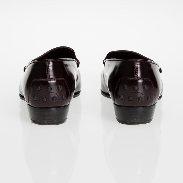 SKOR, Tod's.