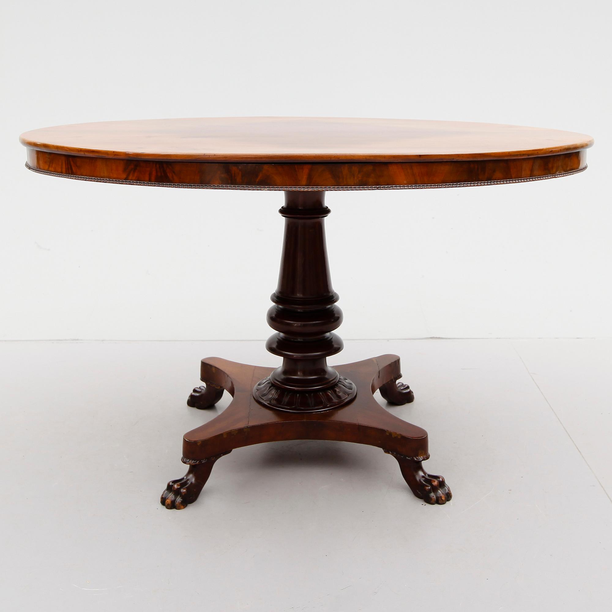 SALONGSBORD, senempir, 1800-talets mitt.