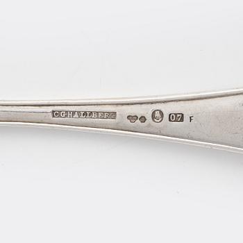 A Swedish Silver Cutlery, model 'Svensk Spetsig', mark of CG Hallberg, some Stockholm 1906  (147 pieces,).