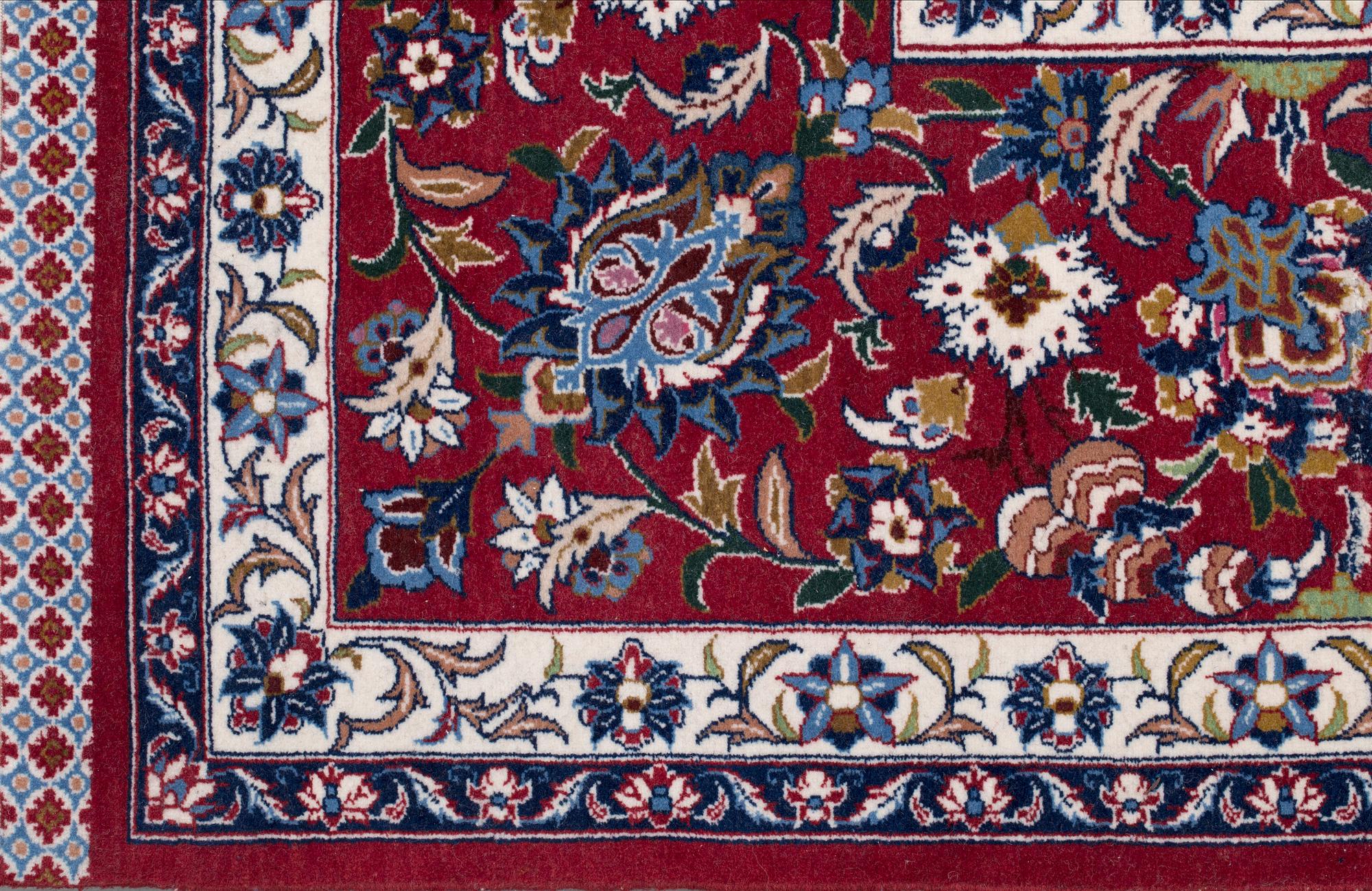 OLD ESFAHAN, so-called Seirafian, ca 220x145 cm.