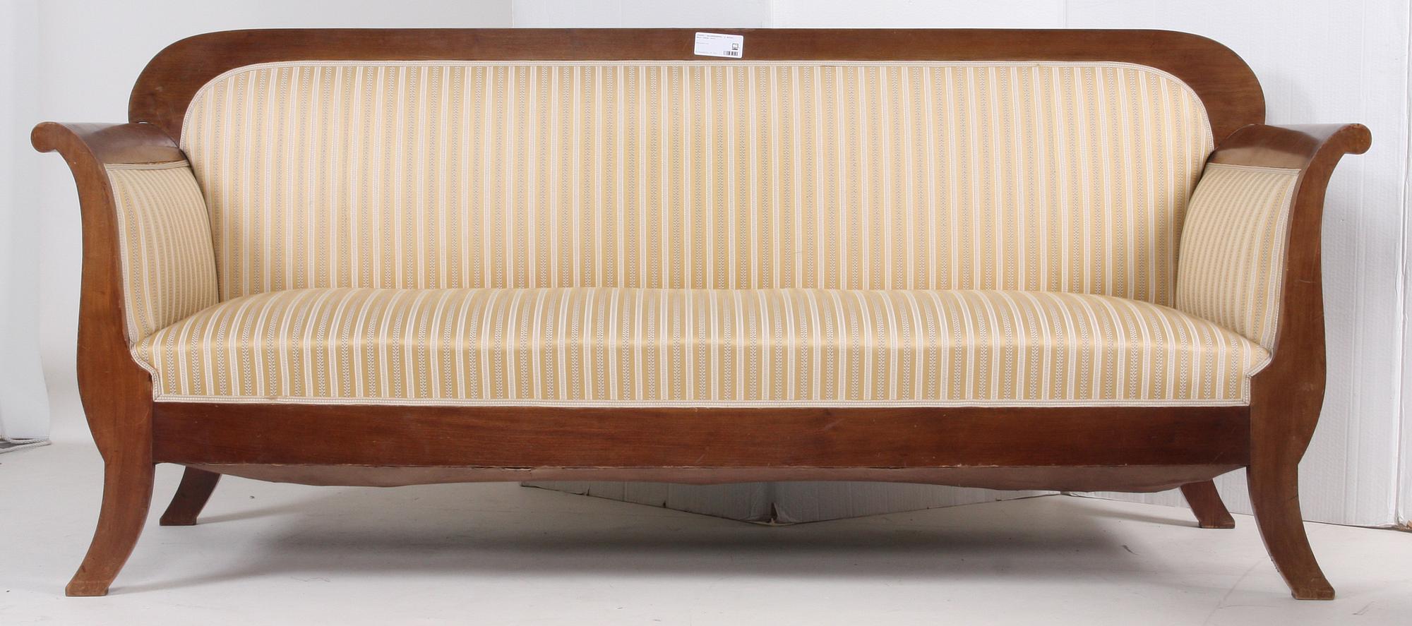 SALONGSGRUPP, 4 delar, Karl Johan-stil, 1900-tal.