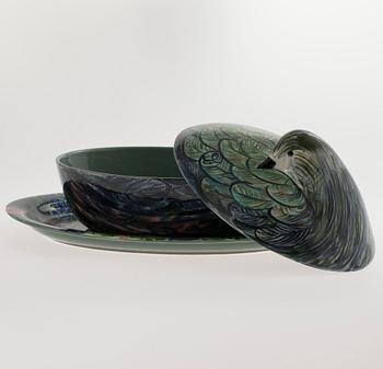 KAROTT samt SERVERINGSFAT, porslin, design Dorrit von Fieandt, signerade, Arabia/Finland.