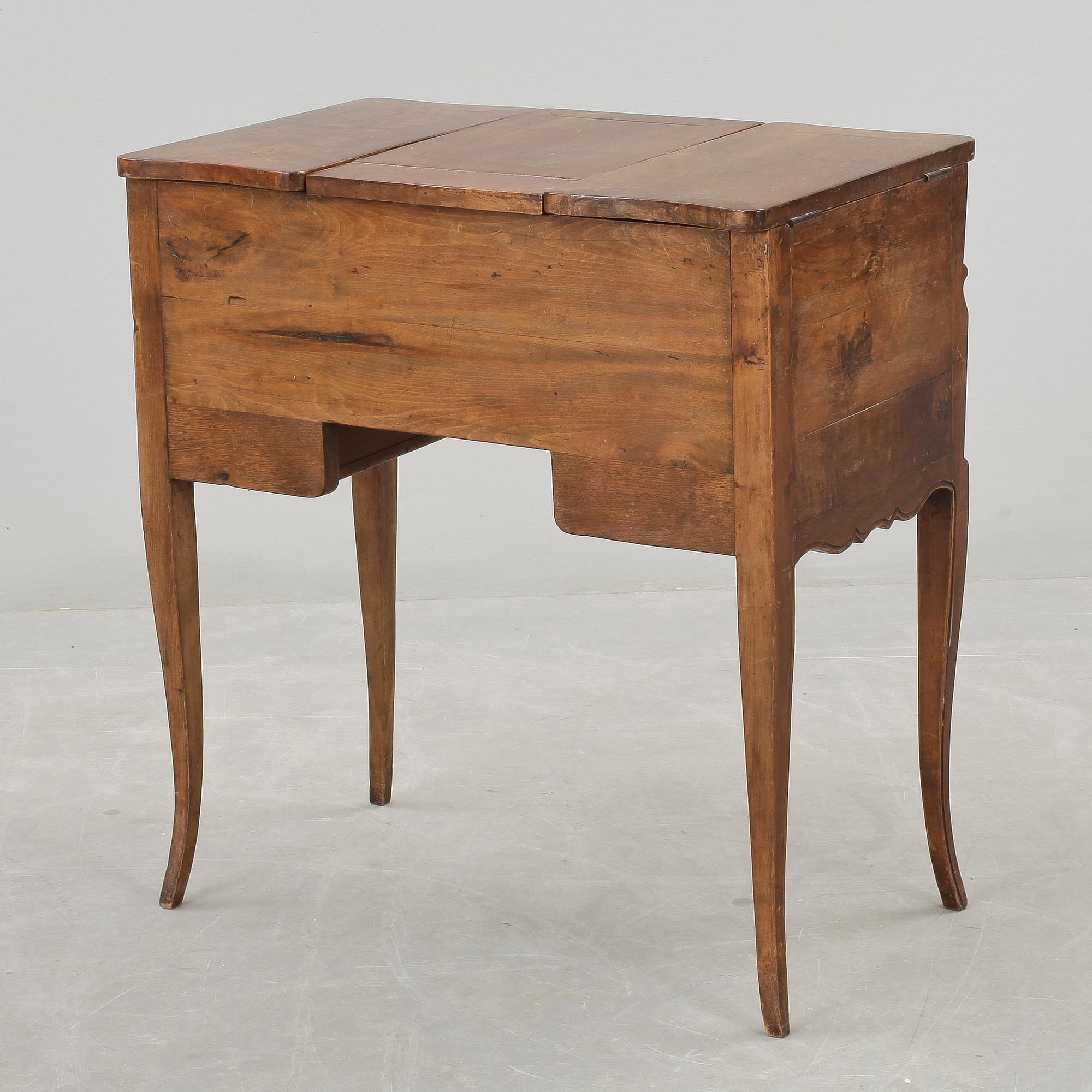 POUDREUSE, nyrokoko, 1800-talets mitt.