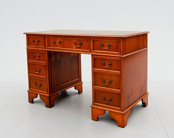 HURTSSKRIVBORD, England, 1900-talets andra hälft.