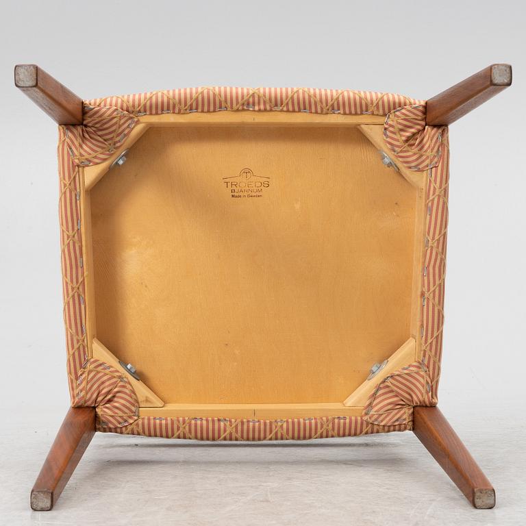 Nils Jonsson, matbord med 6 stolar, Troeds.