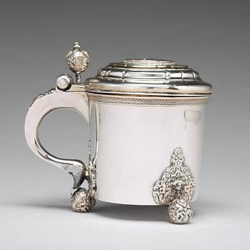 A Swedish 18th century parcel-gilt silver tankard, mark of Olof Lind, Mariestad (1752-1767 (1770)).