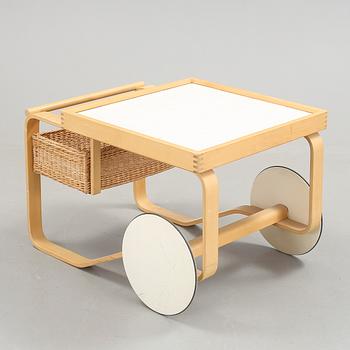 SERVERINGSVAGN, "900" Alvar Aalto, formgiven 1936-1937.