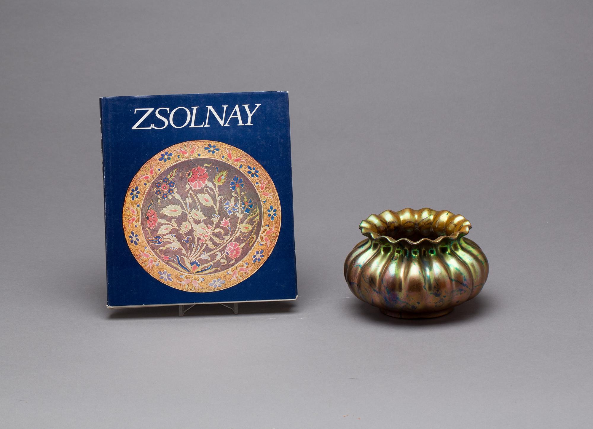 SKÅL, Zsolnay, Ungern, 1920-tal.