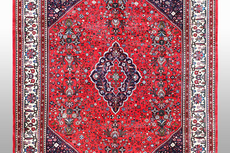 A carpet, Abadeh, ca 345 x 249 cm.