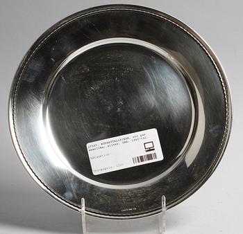 KUVERTTALLRIKAR, ett par snarlika, silver, GAB, 1960-tal.