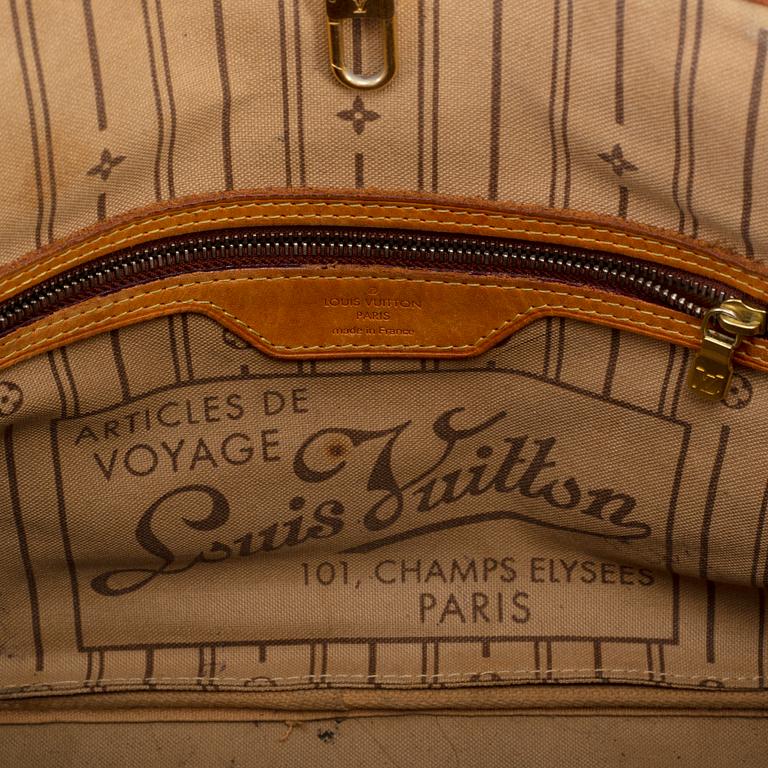 LOUIS VUITTON, 'Neverfull PM'.