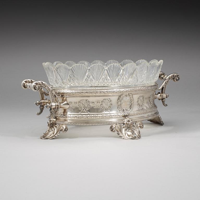 A Swedish Royal 19th century silver jardiniere, C.G. Hallberg, Stockholm 1897.