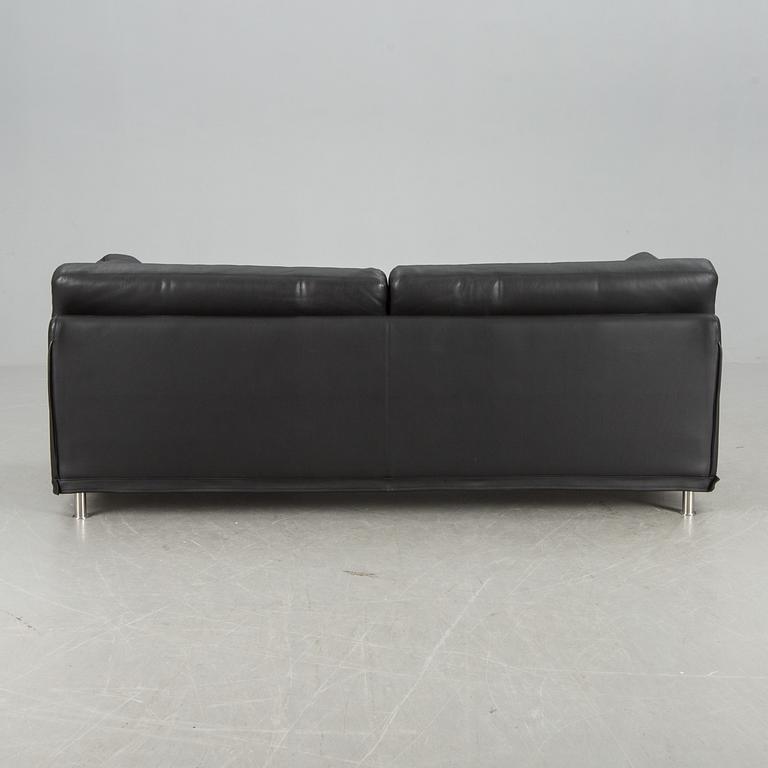 SOFFA. "Fredrik", Dux.