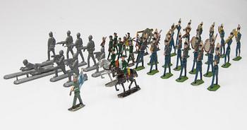 TENNSOLDATER, ca 30 st, 1900-talets mitt.