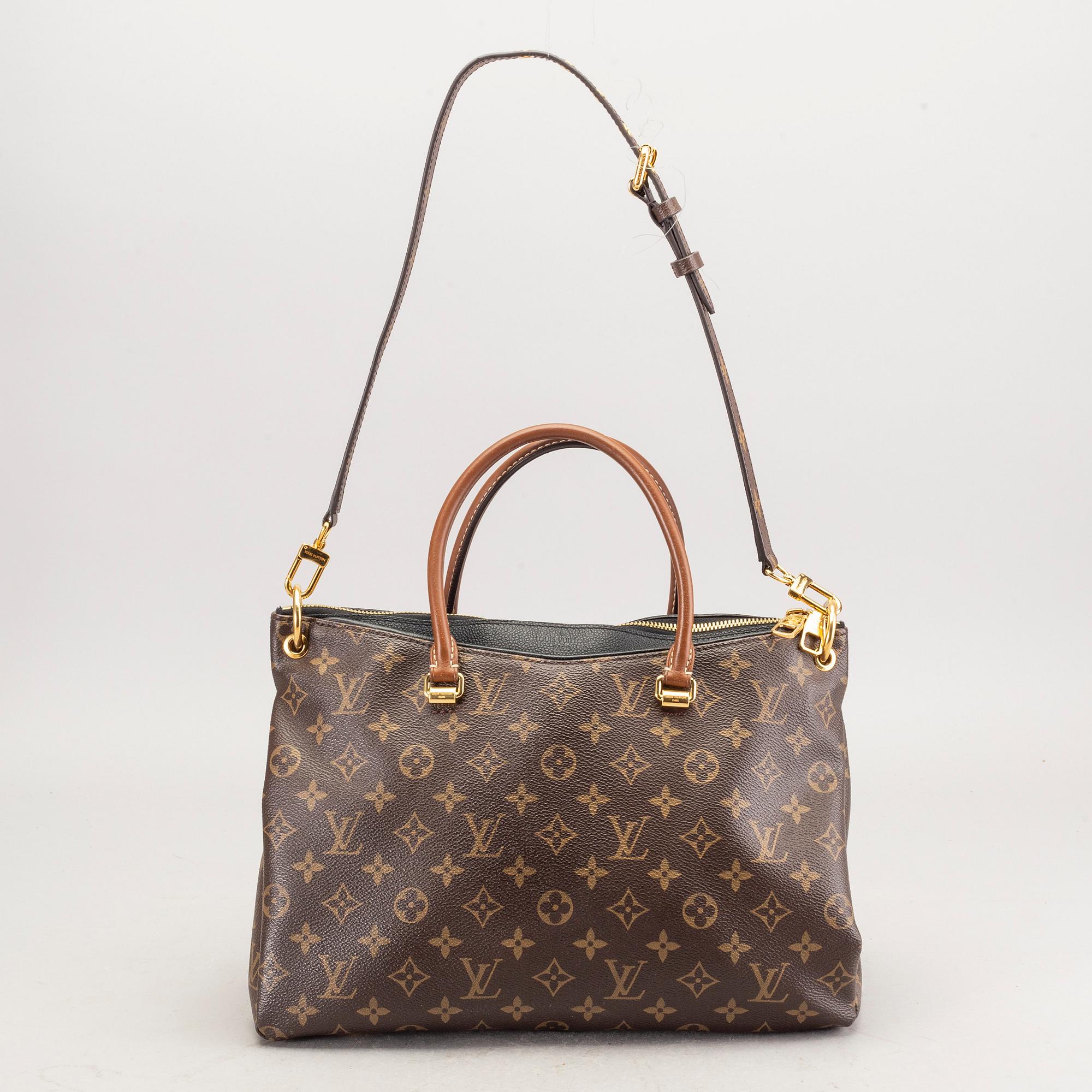Louis Vuitton, A monogram canvas 'Pallas MM' Bag.