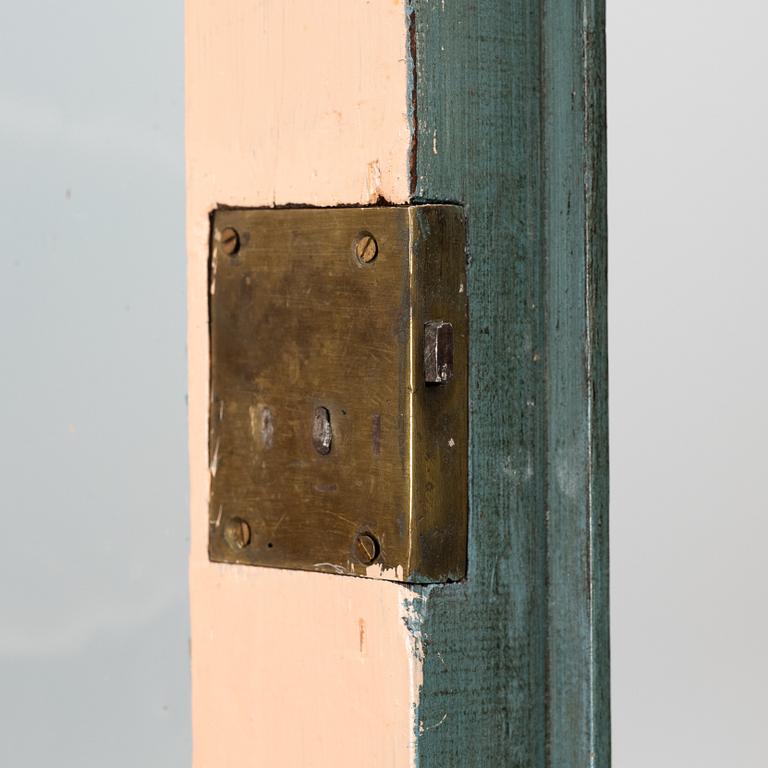 Vitrinskåp, 1700-tal.