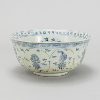 SKÅL, porslin. Thailand, 1600-tal.