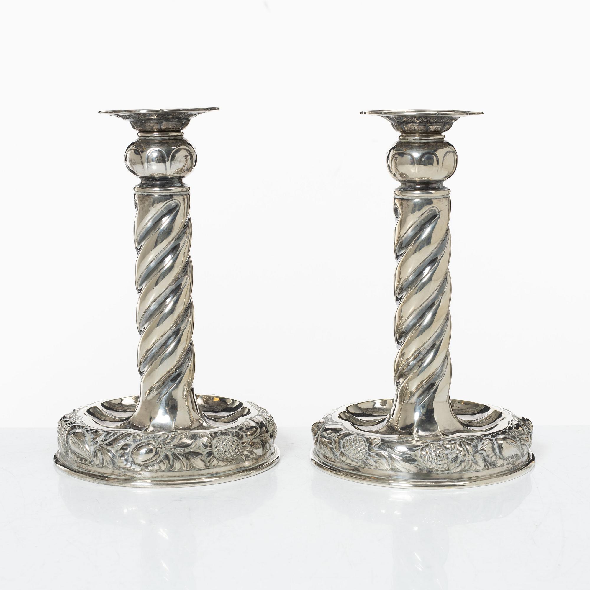 Ljusstakar, ett par, silver, barockstil, svensk importstämpel, 1900-tal.