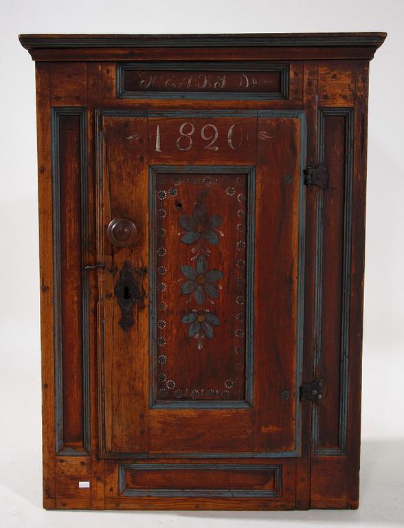 VÄGGSKÅP, allmoge, 1800-tal.