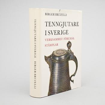 BOK, "Tenngjutare i Sverige", Birger Bruzelli, Stockholm 1967.