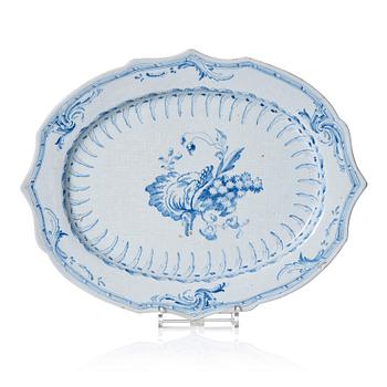 438. A Swedish Rörstrand serving dish, 18th Century.