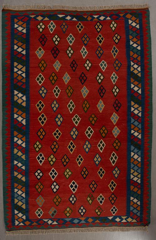 MATTA, Shiraz kelim, ca 230 x 169 cm.