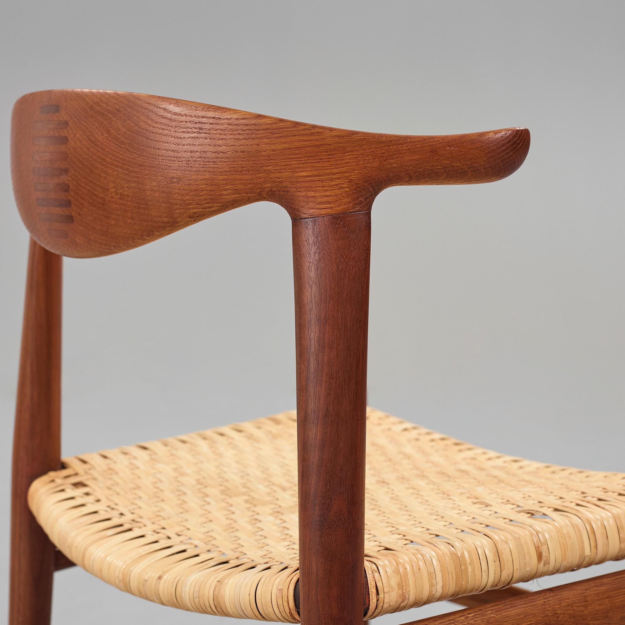 HANS J WEGNER, "Kohornsstolen /Cowhorn chair", JH 505, Johannes Hansen, Danmark 1950-60-tal.