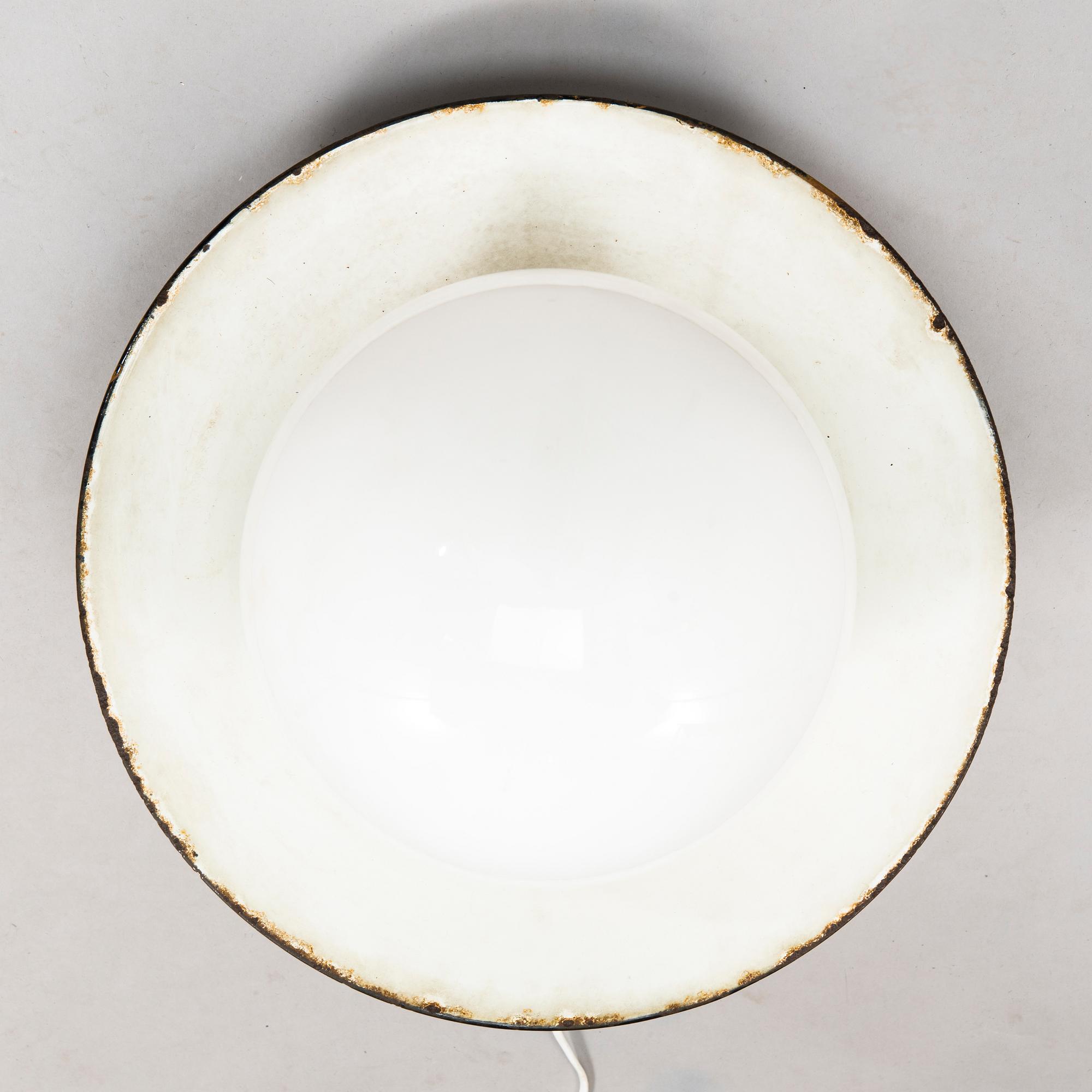 PAAVO TYNELL, a 1930/1940's '2601-23,' wall light for Taito Finland.