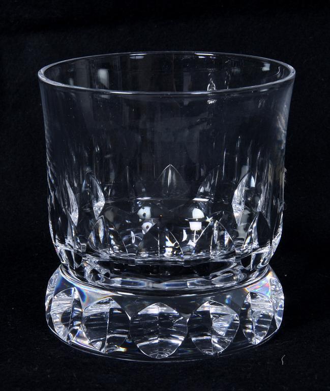 GLASSERVISDELAR, 37 st, "Prince", Göran Wärff, Kosta.
