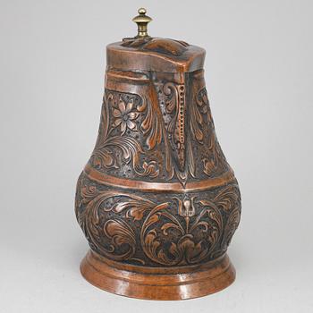 A copper jug, probably Germany, ca 1800.