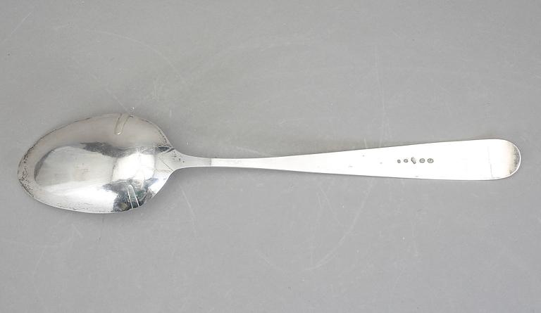RAGUSKED, silver, Norge, 1800-tal, otydlig mästarstämpel. Vikt ca 165 gram.