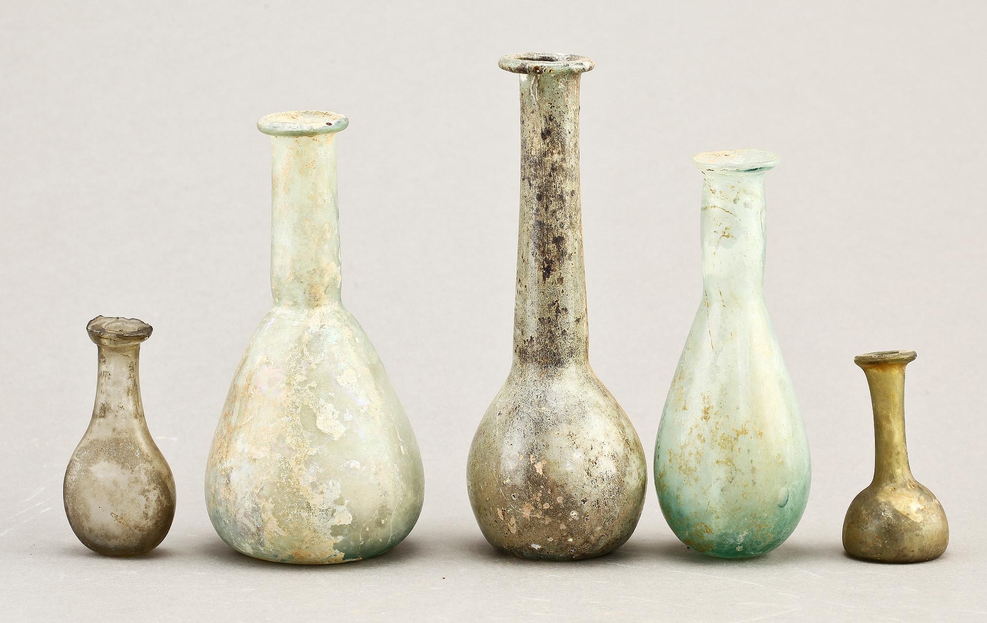 PARTI GLAS, 9 delar, troligen medelhavet, Romersk typ.